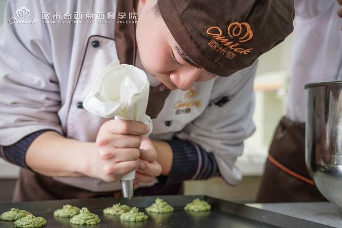 西点师就业好吗