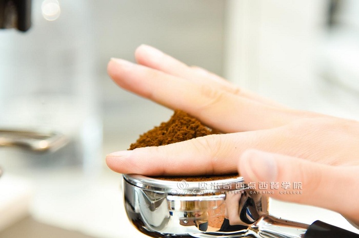 咖啡师要学多久？