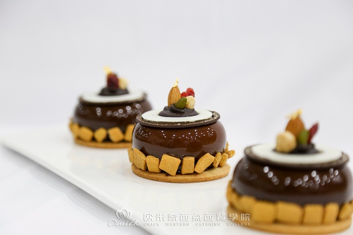 怎么学做蛋糕？