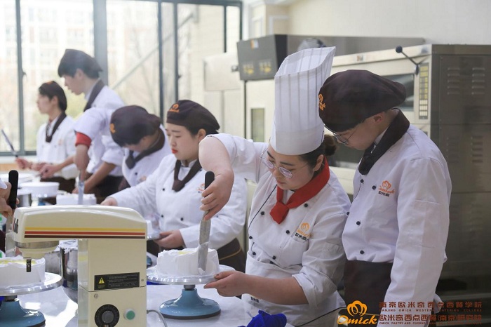 花几万学习西点技术值得吗？