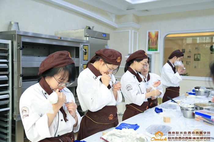 南京在哪里学烘焙？