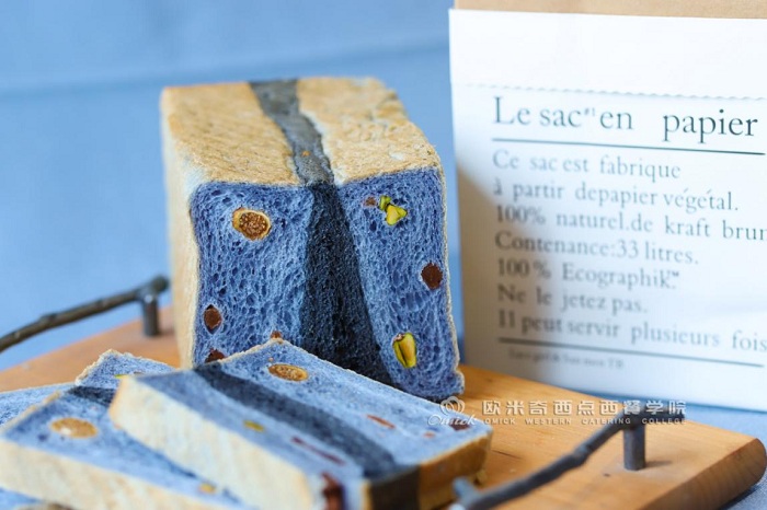 做西点烘焙一个月能挣多少钱？