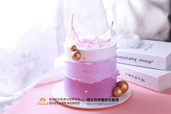 裱花蛋糕难学吗？