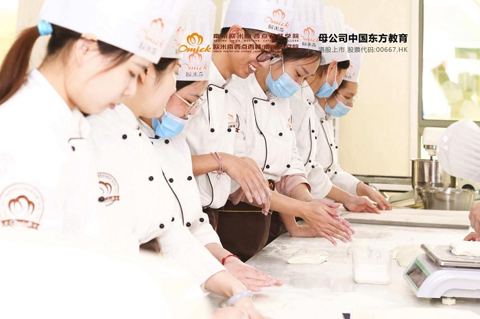 2021年，没学历最吃香的专业有什么？