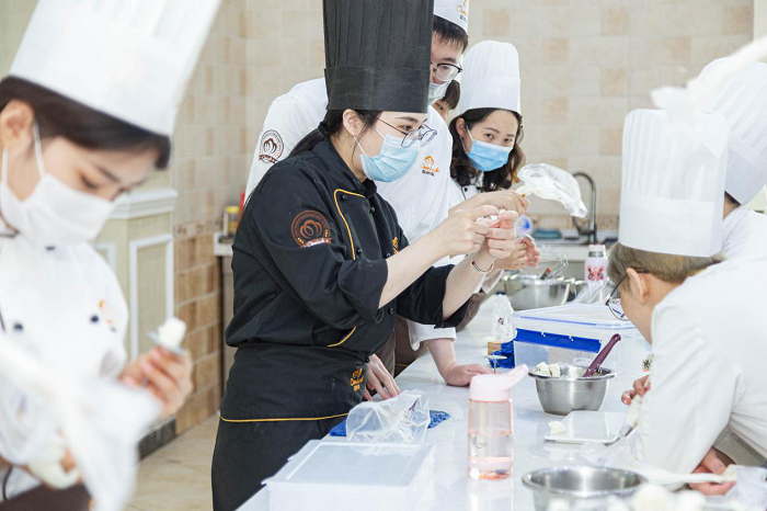 没有学历学什么技术比较好？