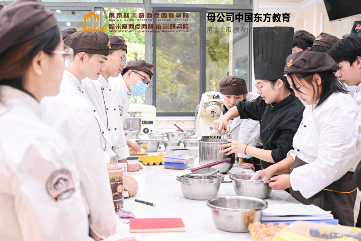 女生学西点的最佳年龄是什么时候