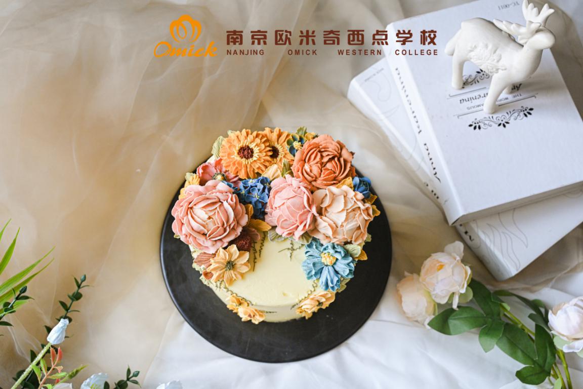 蛋糕裱花师多久可以学出来